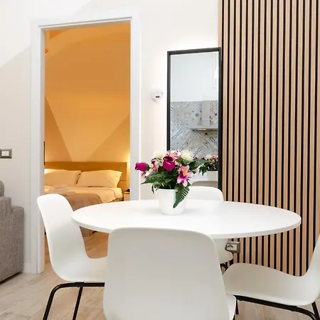 Vivimihome - Duomo Cioffi House Daire *